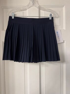Athleta Dark Navy Pleated Sport Skort